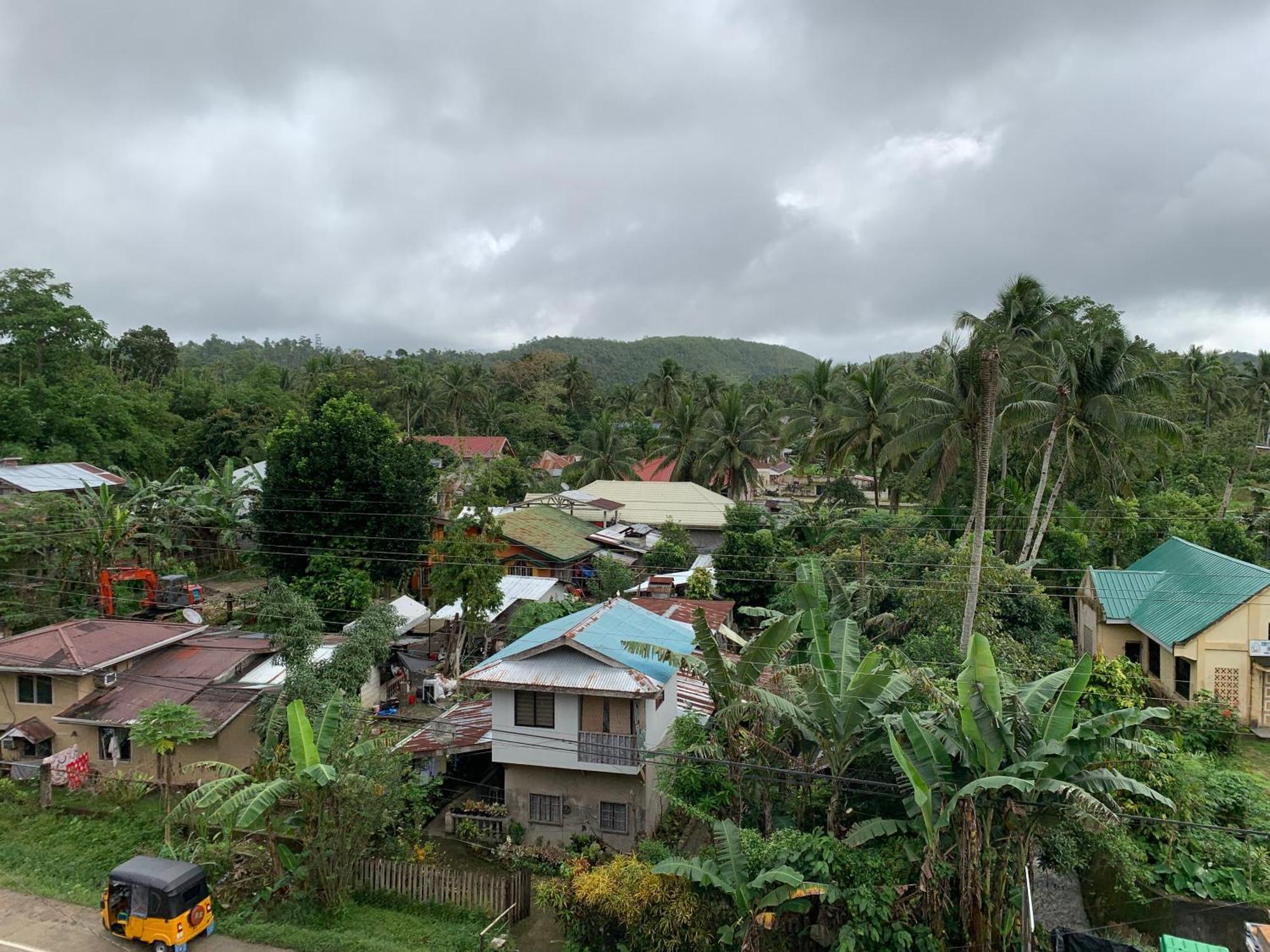 Zl Travelers Inn Batuan المظهر الخارجي الصورة